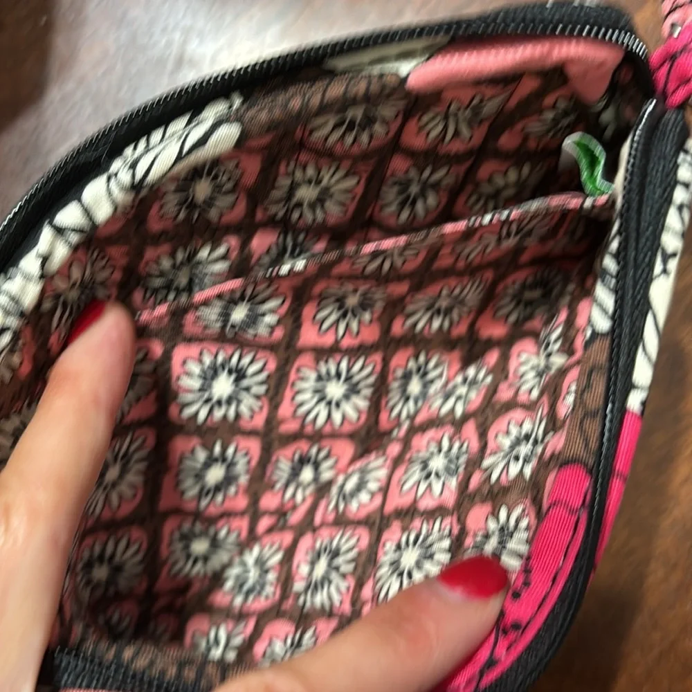 NWOT Vera Bradley -Mocha Rouge Wristlet